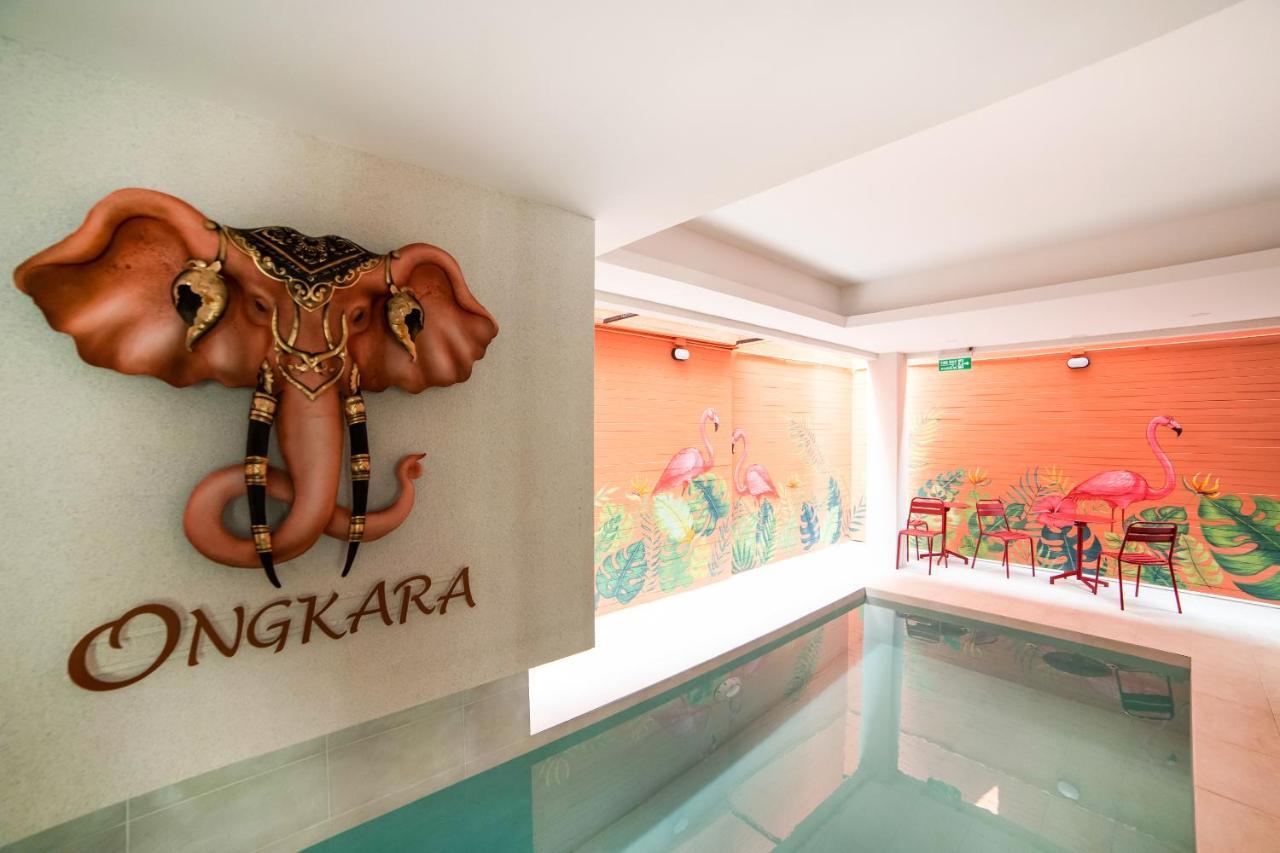 Hotel Ongkara Near Bts Thonglor Bangkok Exterior foto